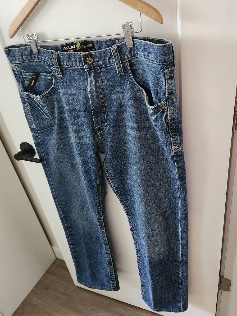 Ariat Men's Rebar Straight Medium Blue Denim Jeans